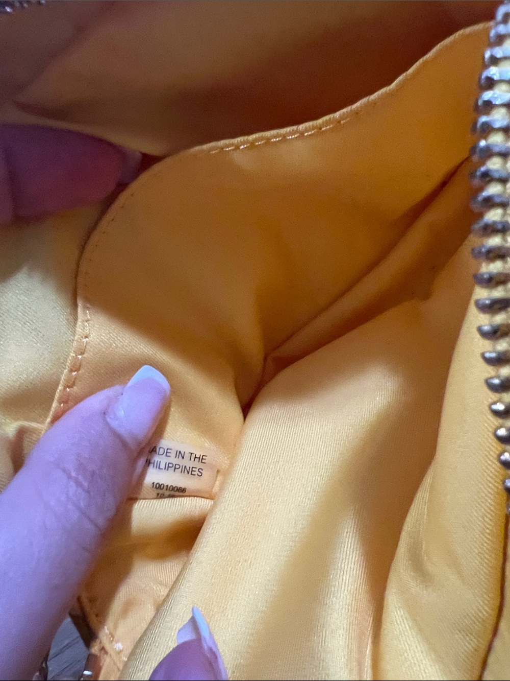 Tory Burch Perry Bombé Mini Bag Yellow Leather - Picture 10 of 12